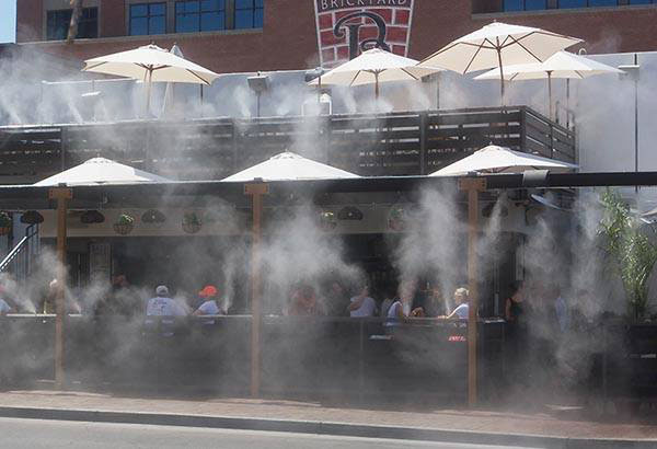 Hệ thống phun sương cho quán cafe